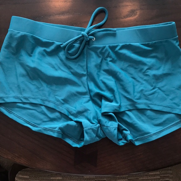 Two Piece Tankini Bathing Suit - Picture 2 of 6